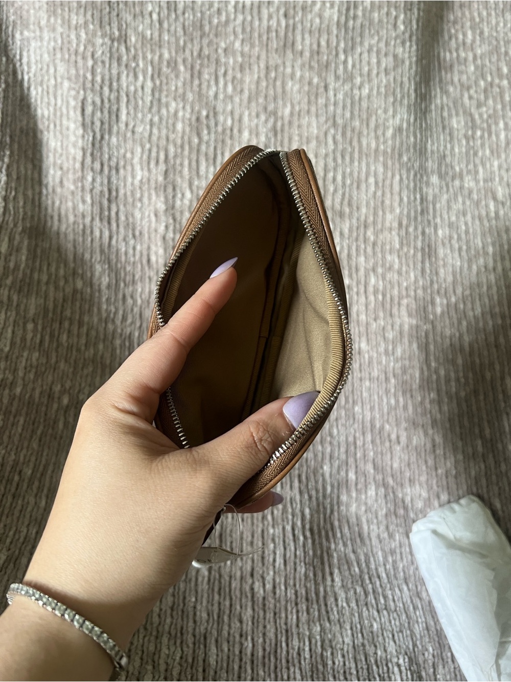 Coach Tan/Brown Signature Zip Sunglasses Case - Picture 3 of 5